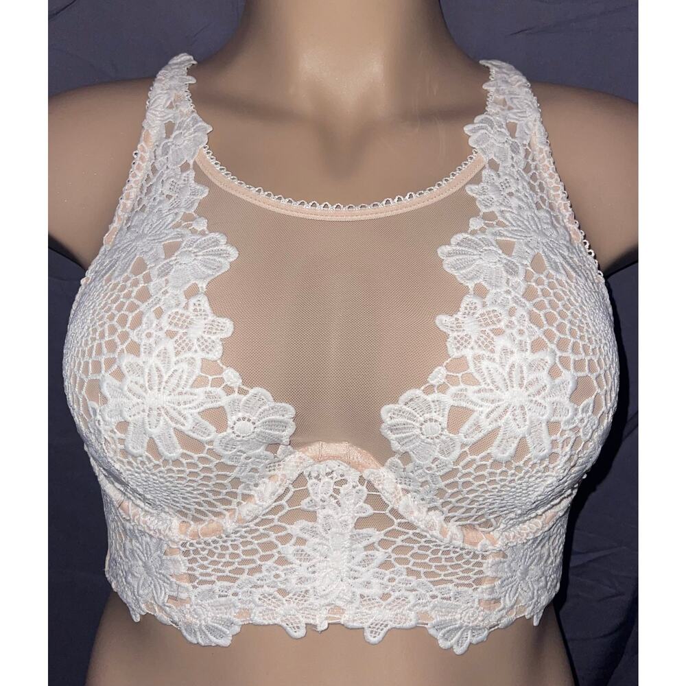 34C WHITE FLORAL LACE VICTORIA'S SECRET BRALETTE BRA
